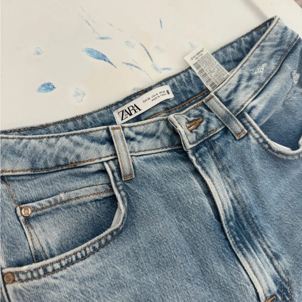 ZARA High-Waisted Straight Leg Jeans – Light Wash size 4 - Picture 11 of 12
